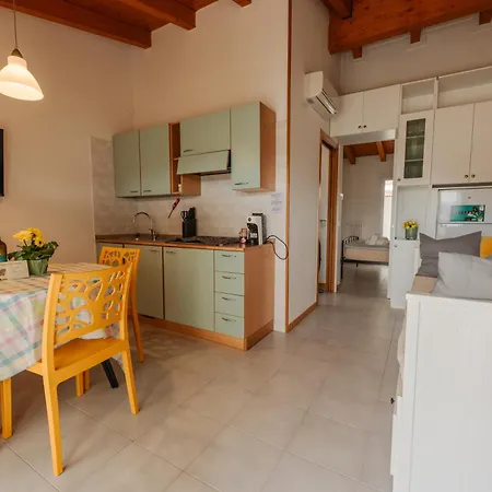 Dagi's Dolcevita Apartment Cola (Verona)